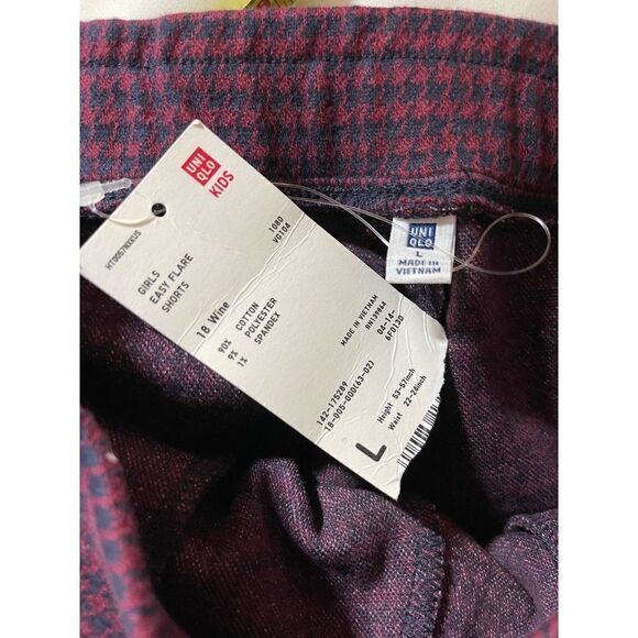 Uniqlo Girls Easy Flare Short 18 wine Large NWT - Picture 3 of 3